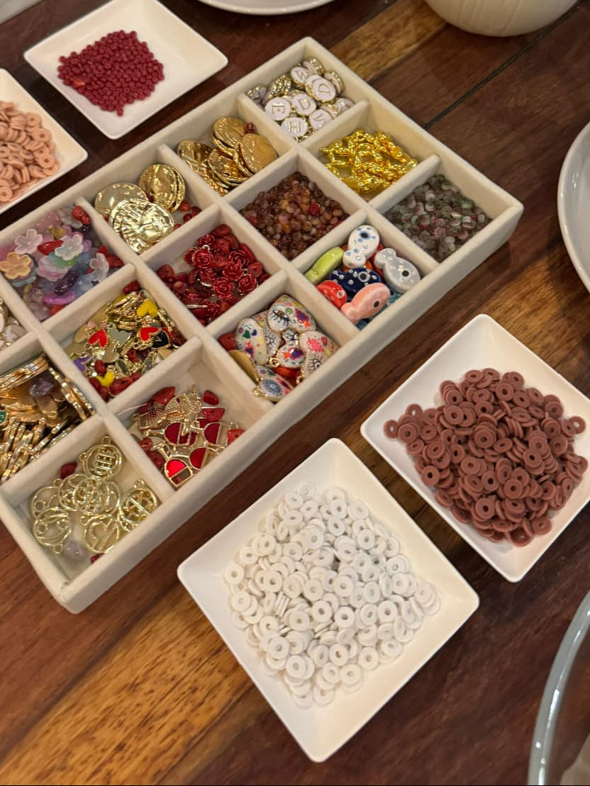 Taller de joyeria y vino ilimitado